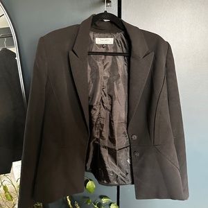 Tahari blazer